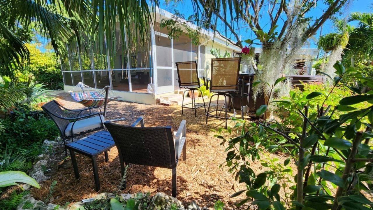 The Butterfly Cottage Маратон Екстериор снимка