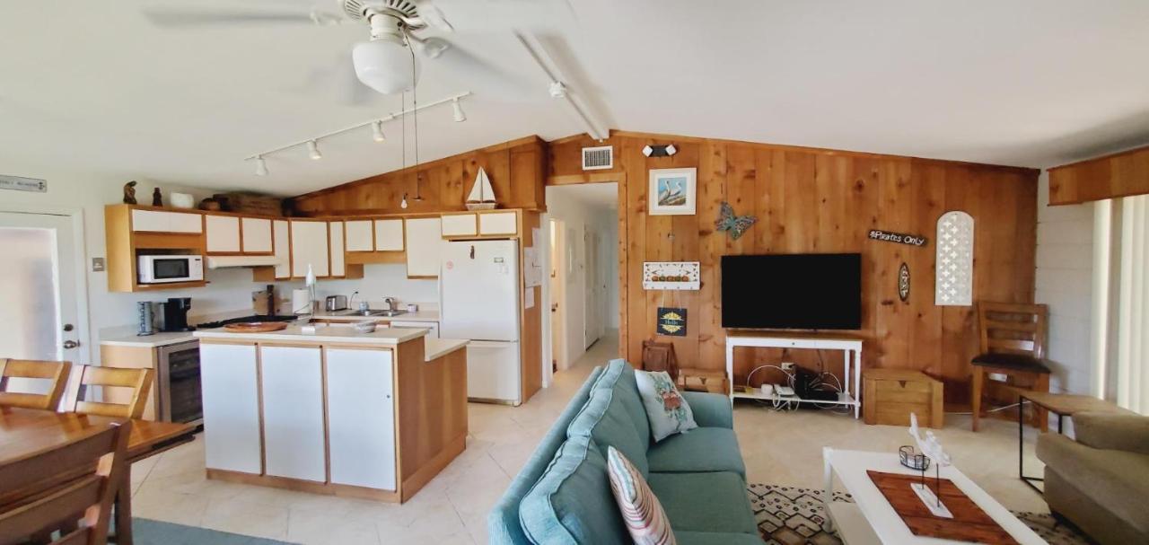 The Butterfly Cottage Маратон Екстериор снимка
